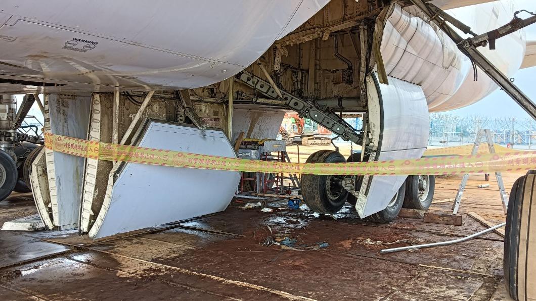 華航員工進行報廢客機主起落架拆除作業時，意外身亡。（圖／勞檢處提供）