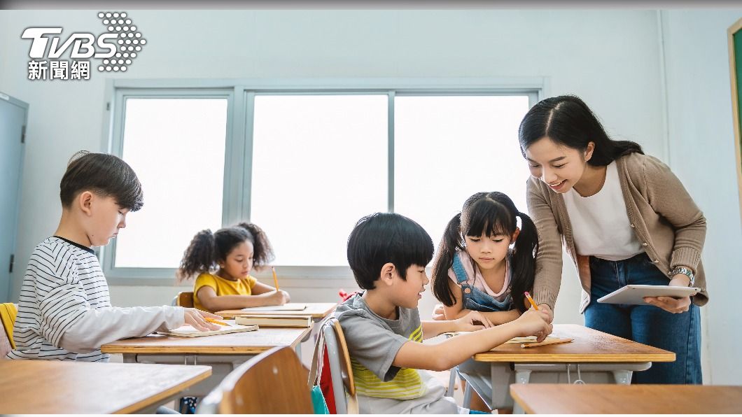 國小兄妹只睡6小時鐵人行程 教育專家:傳統菁英教育已過時