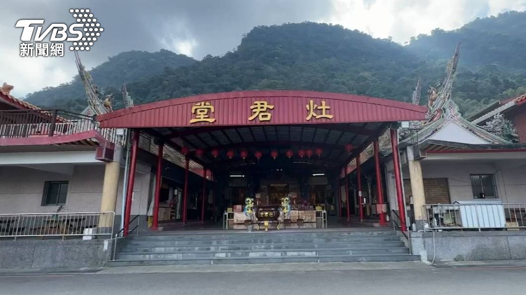 廟方準備上百人的伙食卻被放鴿子。(圖/TVBS)