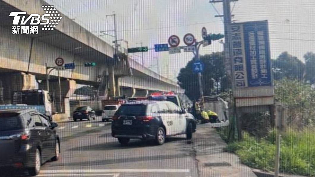 蘆竹死亡車禍!40歲爸騎車遭撞頭部重創亡 獨留孕妻、3歲女兒