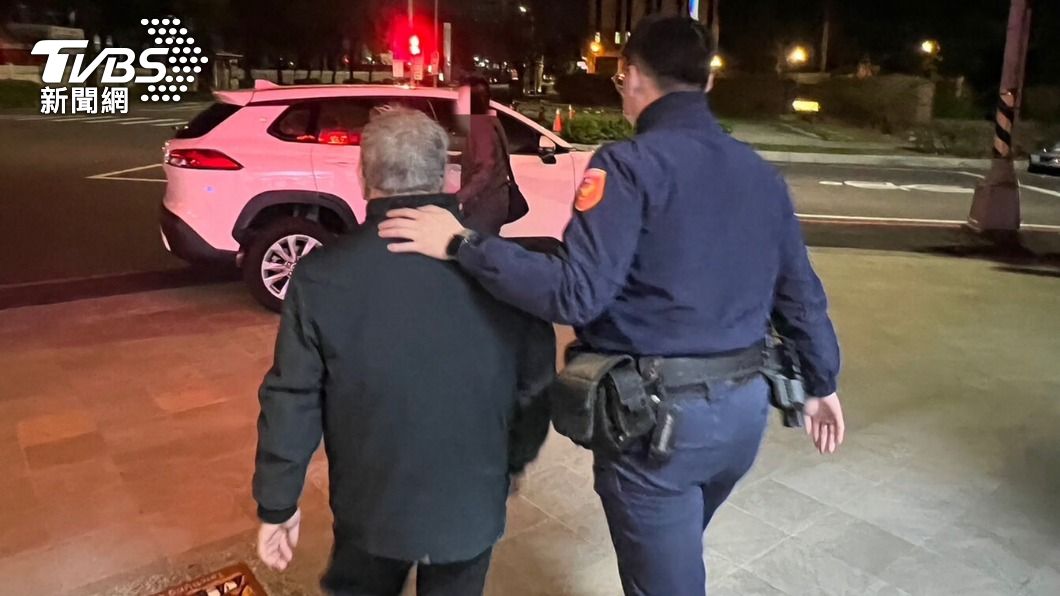 新竹失智翁自稱「呼郎追」到台中　暖警憑一張紙找到家人