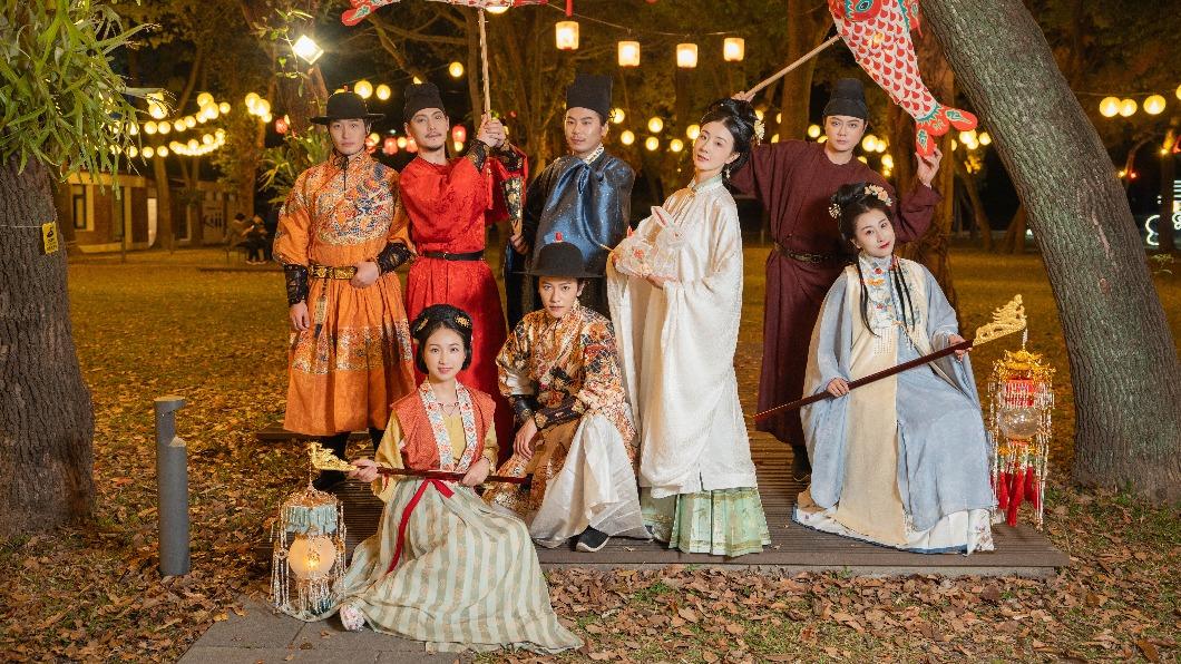 漢服市集呈現古代元宵節慶。(圖/桃園觀旅局提供)