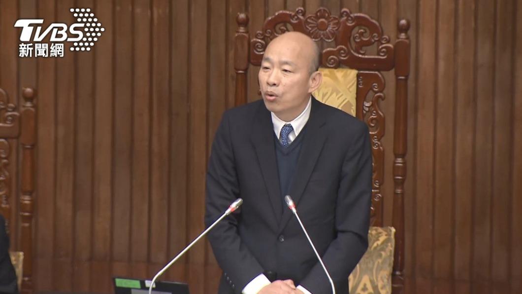 韓國瑜暖男上身!提醒薛瑞元沙啞「喝熱茶」:立法院很有人情味的