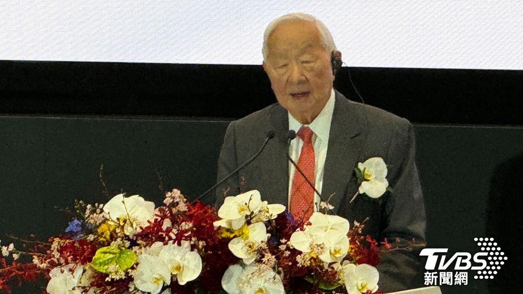 親自出席!台積電熊本廠開幕 張忠謀:為日本半導體帶來復興