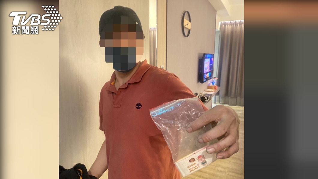疑夫飯店買春!妻帶警深夜突襲「大義滅親」還幫忙撈出毒品