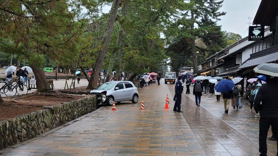 日本東大寺死亡車禍!7旬翁疑「誤踩油門」暴衝 台男遭波及不治