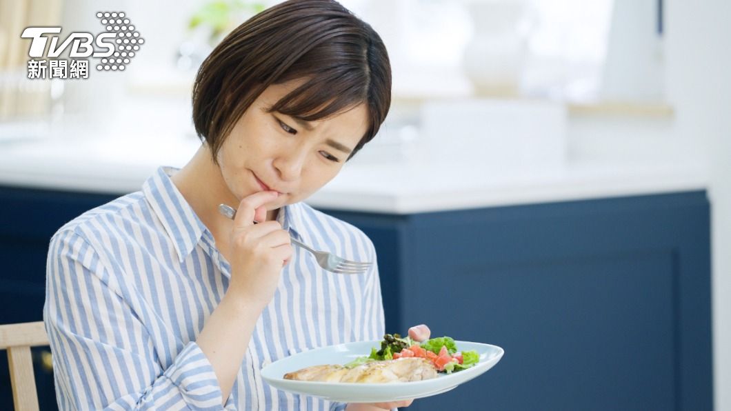 減肥先吃肉還是菜?醫揭進食順序關鍵:「這樣吃」延緩血糖上升