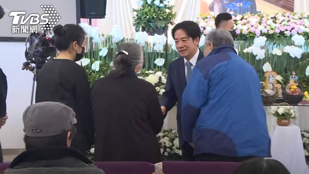 賴清德慰問家屬。(圖/TVBS)