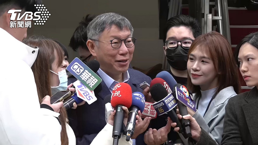 酸柯文哲沒舞台頻跑國會 綠委:彷彿黃國昌才是老大