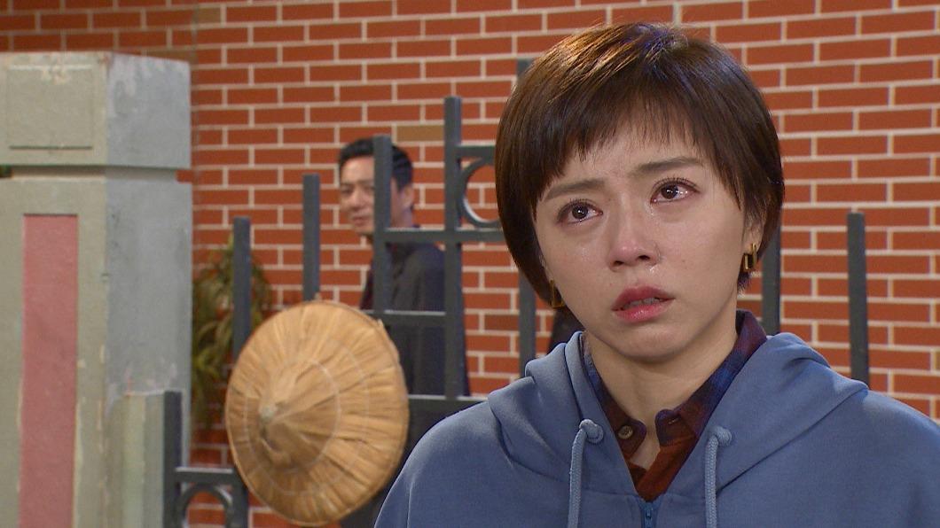 王瞳意外找到失散多年生父!「相認場面」曝光 她崩潰痛哭