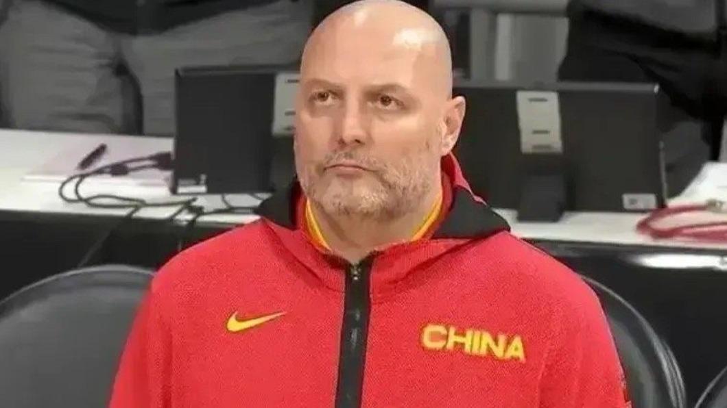 中國男籃88年首輸日本 記者問1問題教頭暴氣走人