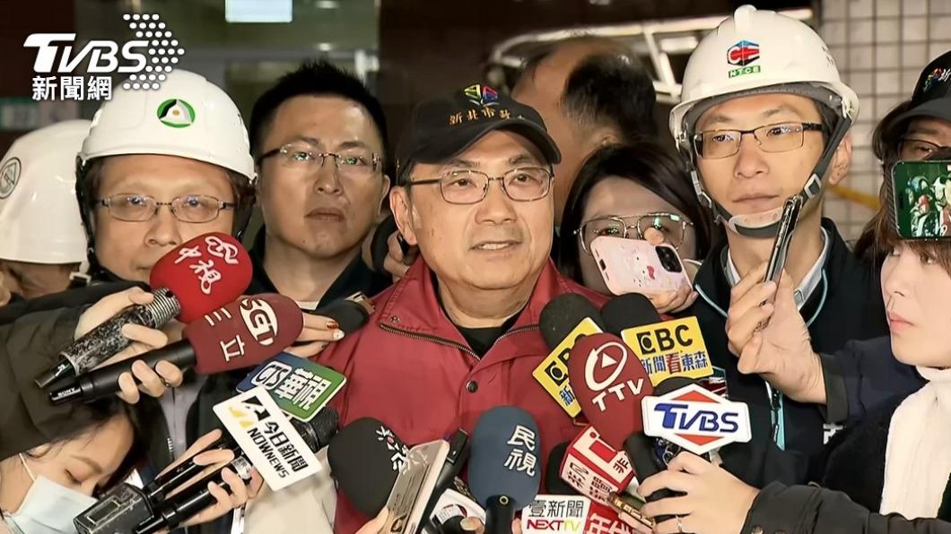 三重民宅「兩棟貼一起」!侯友宜怒開鍘 勒令停工列黑名單