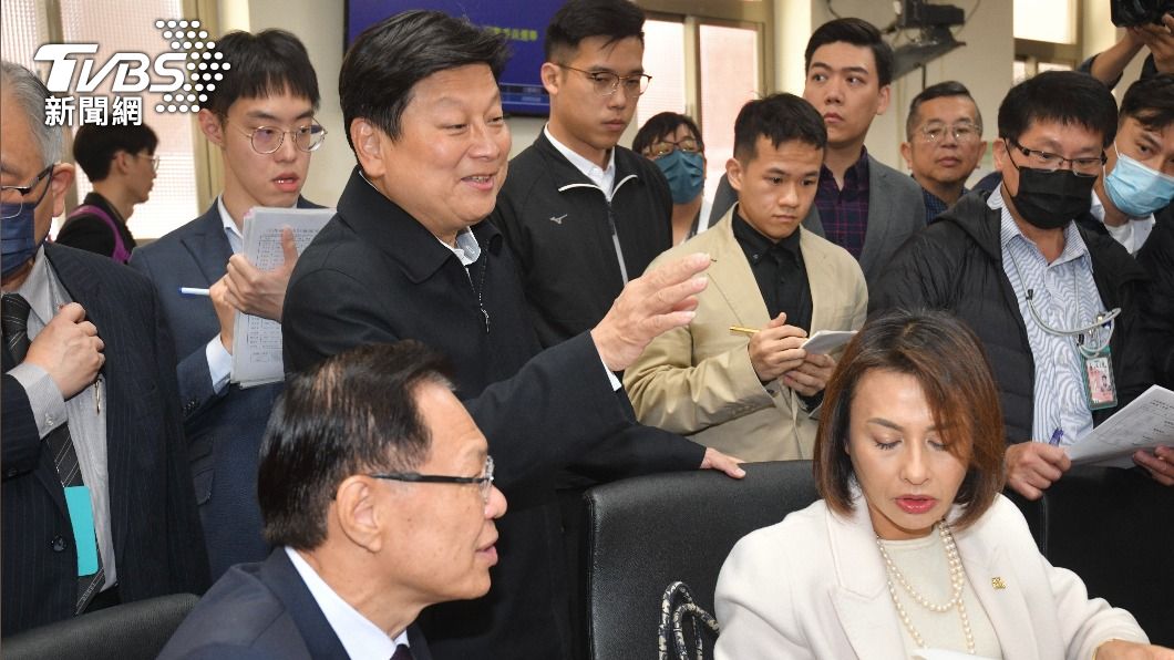 召委選舉結果出爐!8委員會藍綠各掌一席「白營槓龜」