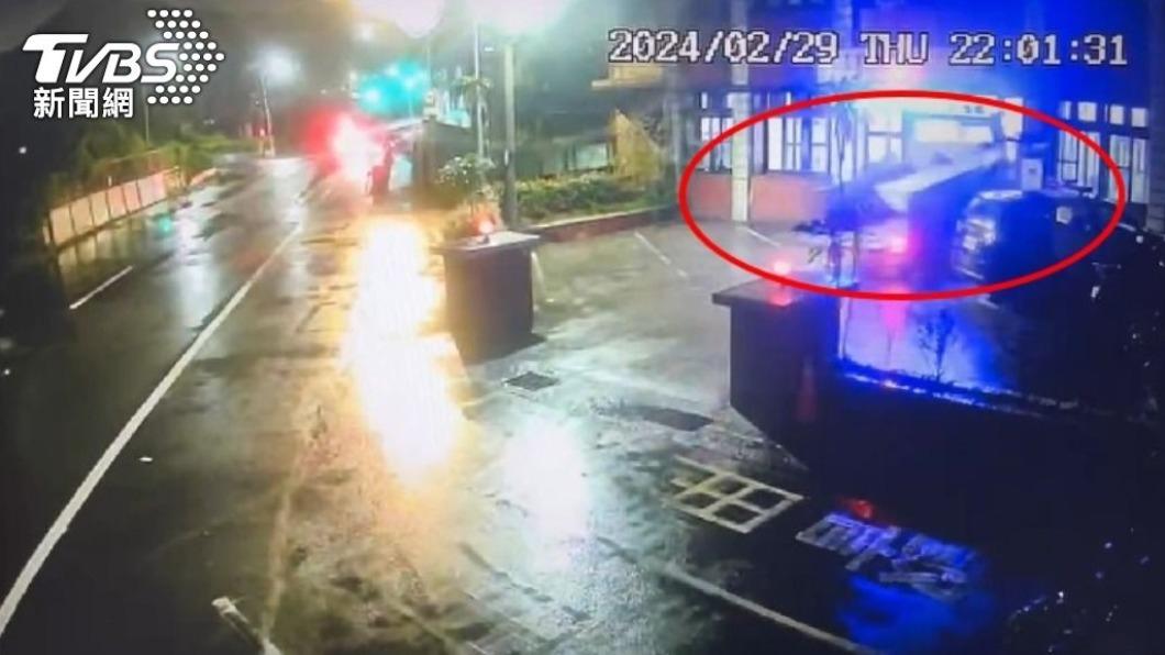 貨車衝入分駐所警員不治 駕駛逃逸遭火車撞擊亡