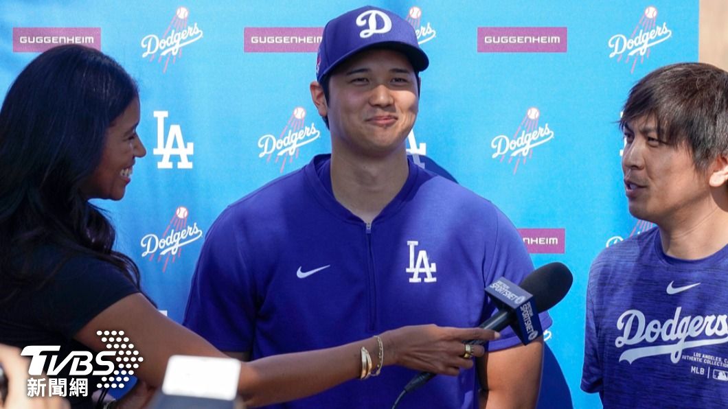 大谷翔平靦腆談論與妻子的相識、交往過程。(圖/達志影像美聯社)