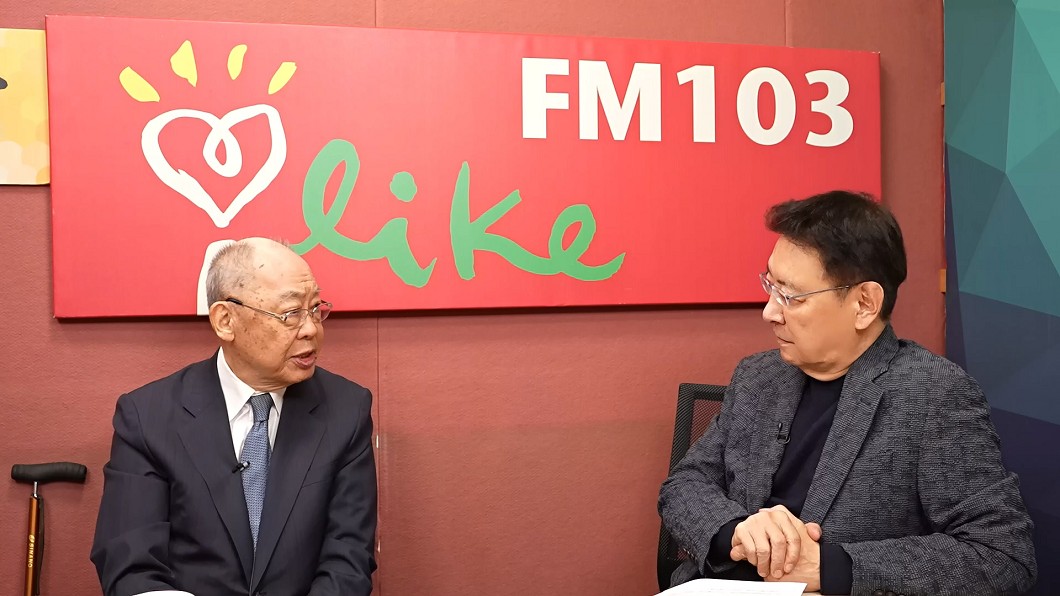 批馬英九 錢復:對老人反感、筆記回家就丟