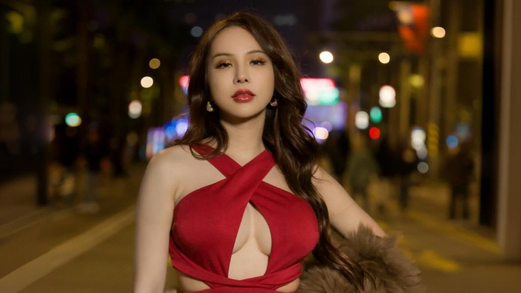 小A辣辣照連發！慶獲「國際選美」參賽資格　8月以台灣小姐身分赴泰