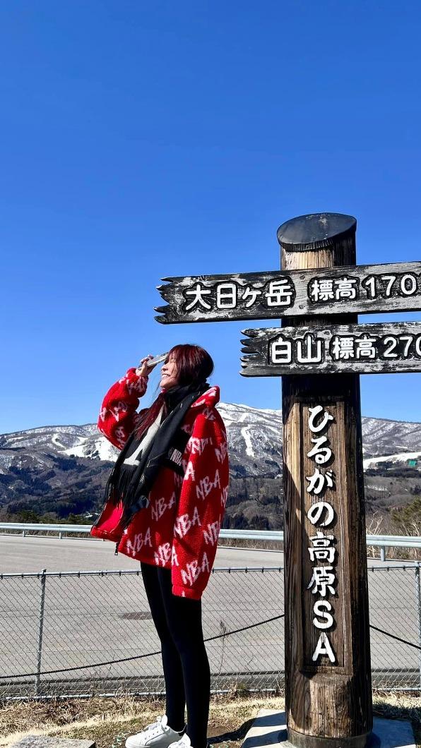 李燕日前到日本旅遊，分享一系列美照。（圖／翻攝自李燕臉書）