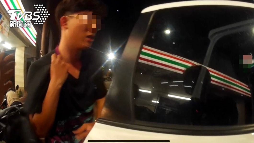 李男擔心拒買點數會被事後騷擾才不敢拒絕。 (圖/TVBS)