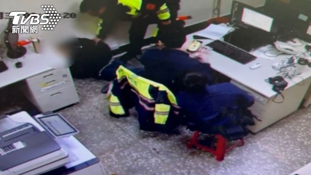 酒醉路倒被帶回！通緝犯派出所內「鼾聲突消」　無呼吸死亡