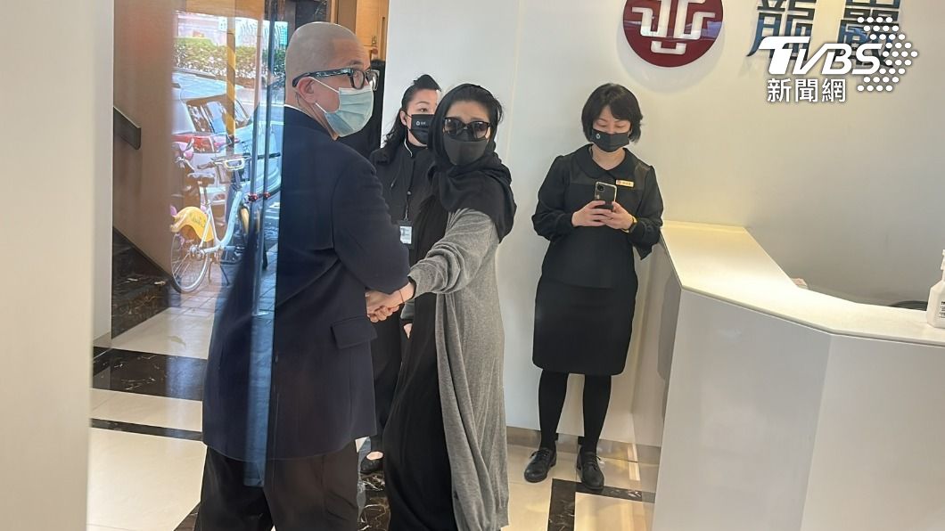 驚爆大S身體出狀況!需長期「躺醫療床」 經紀人火速回應