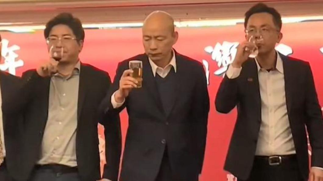 韓國瑜誤飲威士忌有詭？　他想起「護唇膏事件」：從此就大變