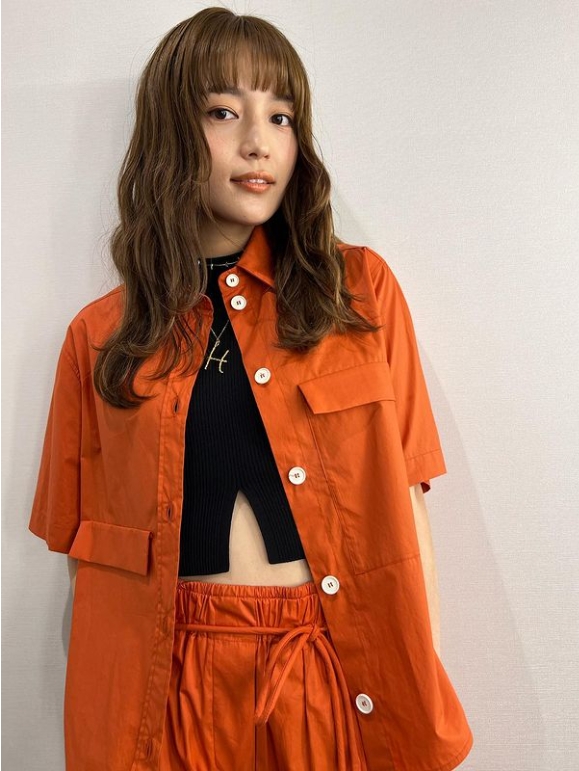 川口春奈被封為「廣告女王」。(圖/翻攝自川口春奈 IG)