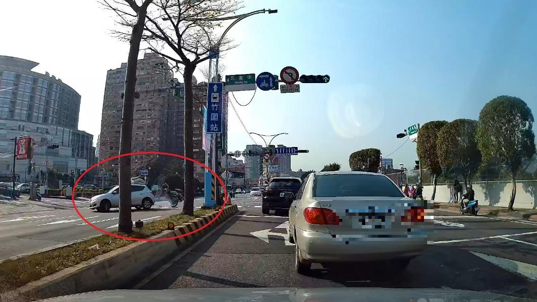違規左轉害騎士追撞慘摔 淡水阿北肇逃直奔修車廠VIP室