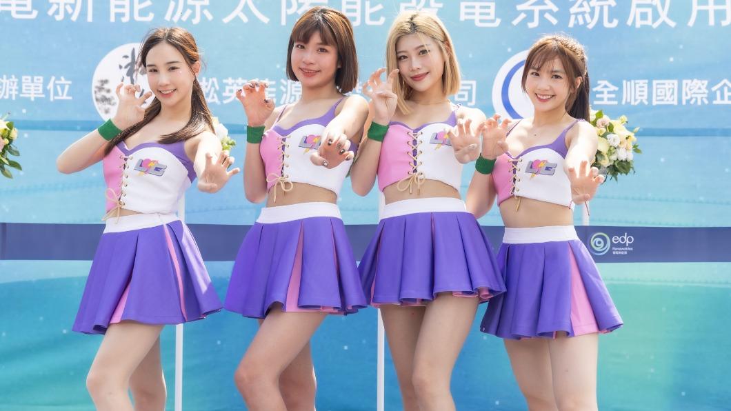 女團穿啦啦隊服配激短裙熱舞!竟爆「不愛洗頭」 原因曝光