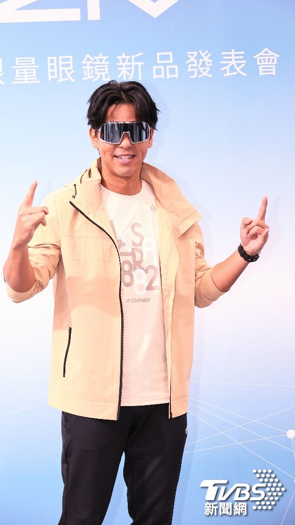 柯有倫跟著周杰倫開演唱會。（圖／張哲鳴攝）