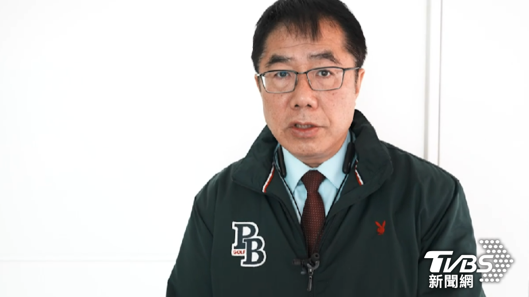 台南天坑-天坑-皇龍建設-天坑五妃街-天坑原因-天坑建商-天坑吊車-天坑吞車