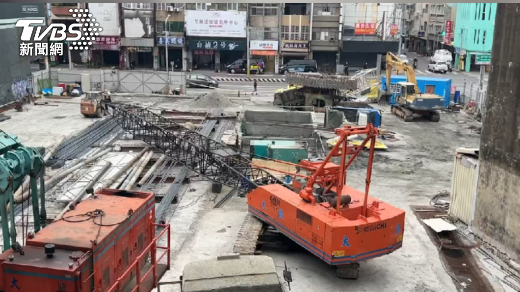 台南天坑-天坑-皇龍建設-天坑五妃街-天坑原因-天坑建商