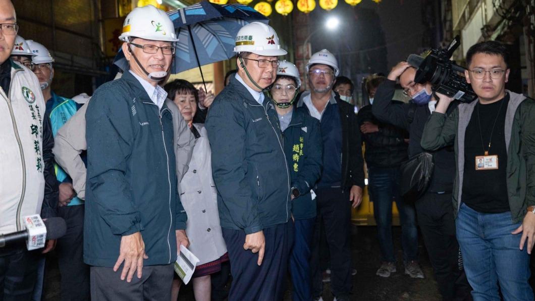 台南天坑遭疑「政商友好」!黃偉哲急返台發聲:該怎辦就怎辦