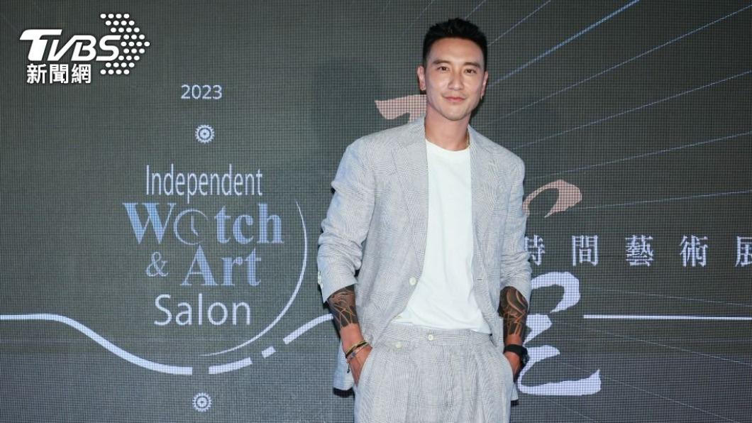 王陽明為4歲愛女刺青! 腳踝刺「K」用意藏洋蔥:女兒很滿意