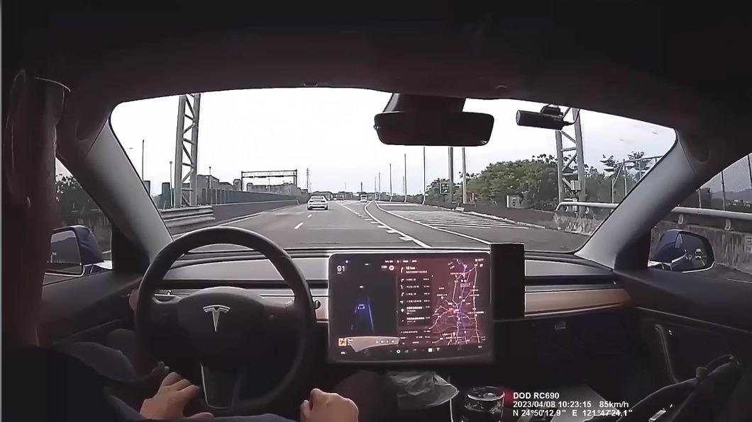 圖／翻攝自 YT TESLA知識家
