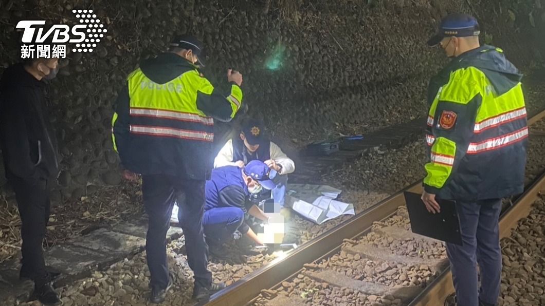 台鐵三坑站「軌道驚見人頭骷髏」　警急封鎖現場