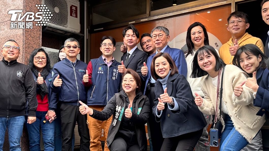 柯文哲今（10）日出席民眾黨議員陳宥丞內湖服務處喬遷。（圖／林至柔攝）