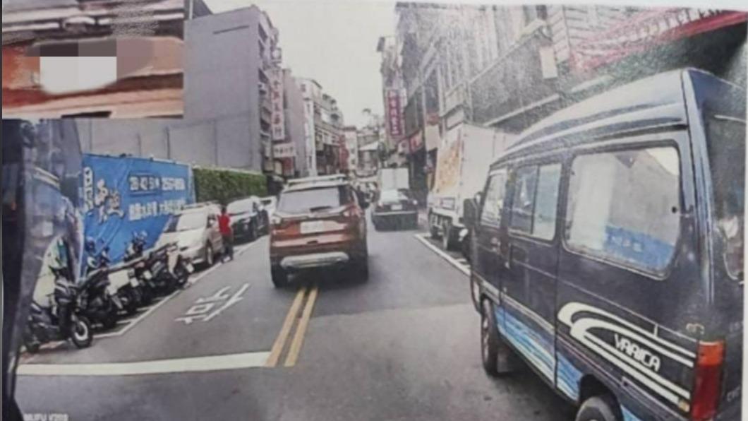 一排車違停!她開車「從旁繞過」衰收900罰單 無奈全說了