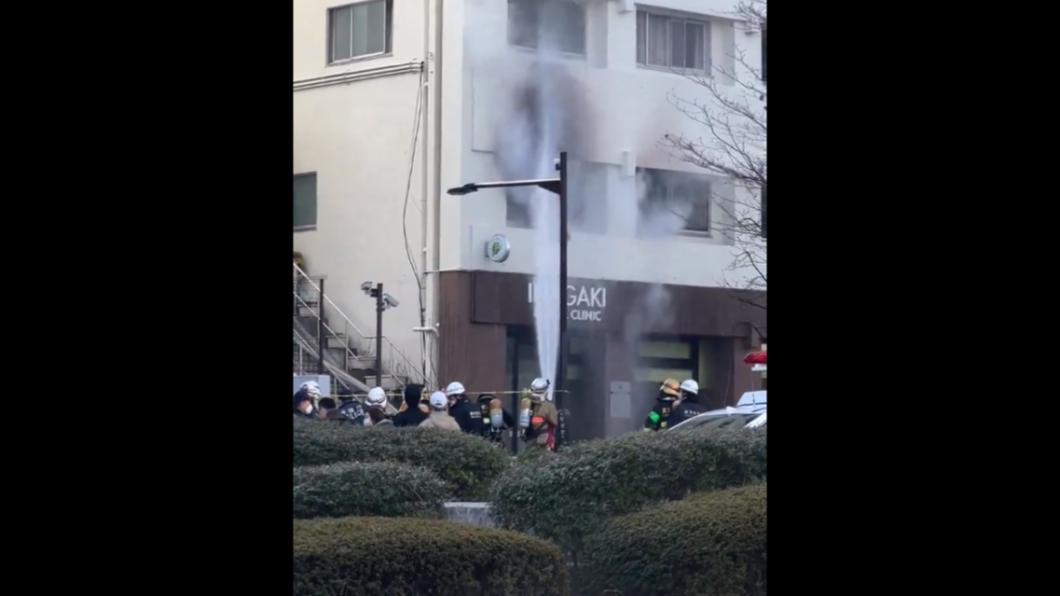 快訊/東京新宿公寓大樓驚傳起火3人送醫 7旬男心肺停止