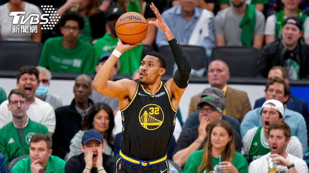 NBA/勇士奪冠功臣宣布退休!「OPJ」高掛球鞋 11年生涯劃句點