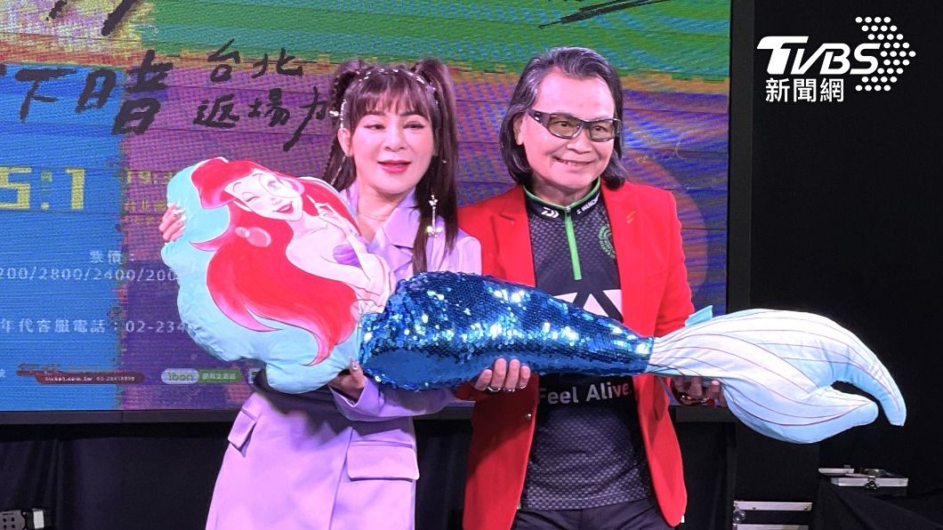 王彩樺（左）今為沈文程演唱會記者會站台。（圖／陳薈涵攝）