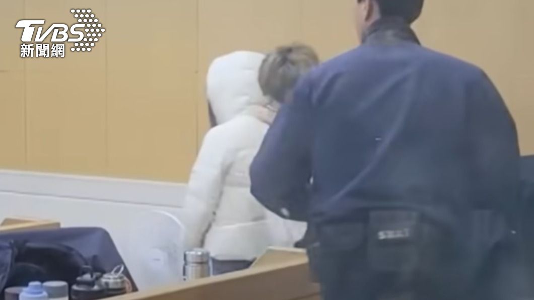憂1罪嫌恐讓人失望！女社工遭移送　呂秋遠嘆：上銬不合理
