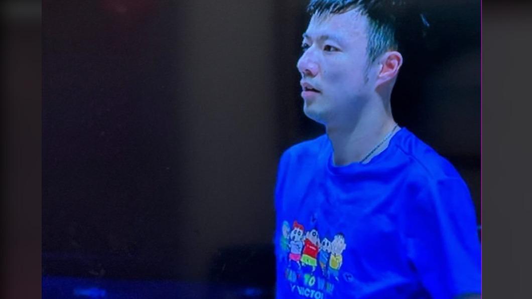 王子維行李寄丟!穿蠟筆小新T、借球拍上場 全英公開賽遭淘汰