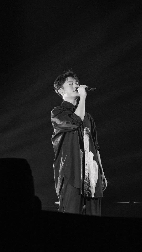 韋禮安推出新單曲〈我愛你對不起 謝謝你沒關係〉。（圖／KKTIX提供）