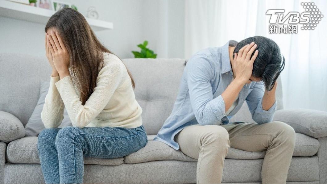 女子在結婚僅3個月後竟發現丈夫與自己的表妹搞外遇。（示意圖，非當事人／shutterstock達志影像）