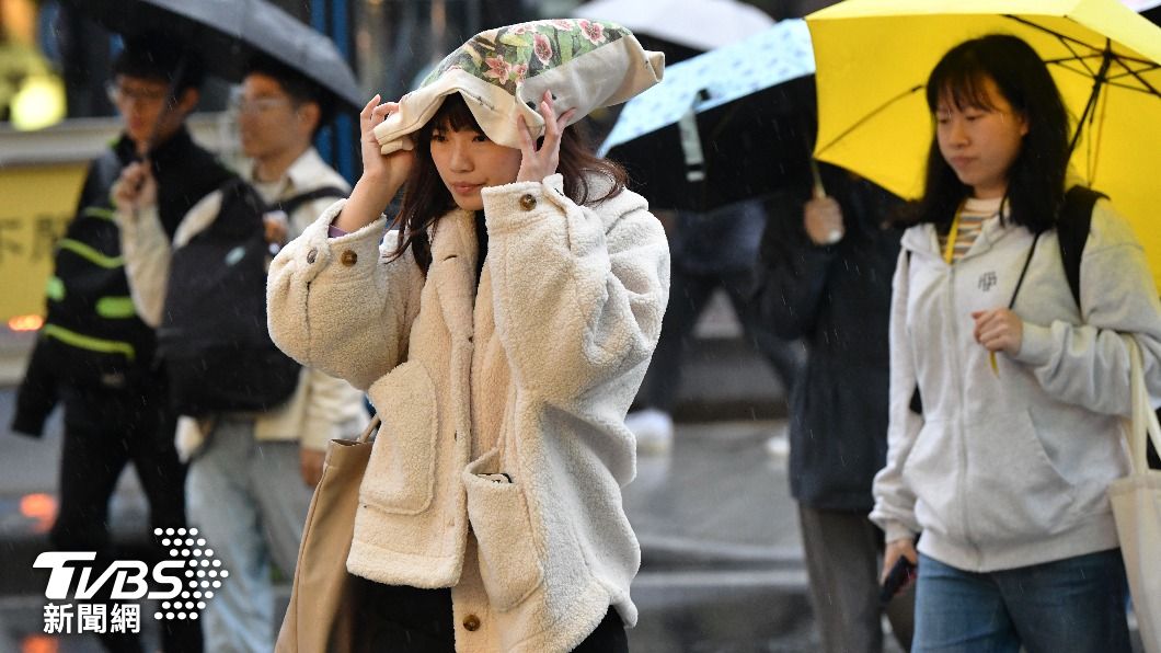 一夜暴跌7度！急轉濕涼「這2天雨最大」　收假日更強雷雨來了