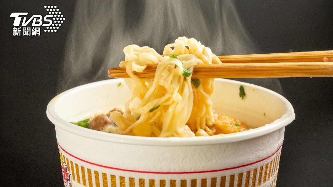 不只辣椒粉!醫警示「1原料」可能也含蘇丹紅 餅乾、泡麵都淪陷