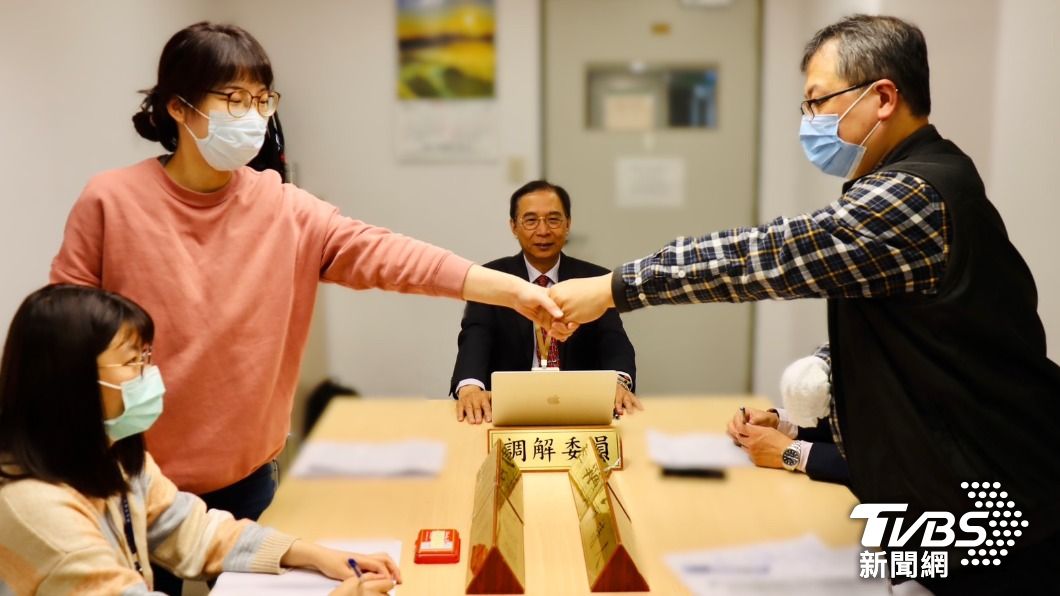 勞資爭議調處案量年年增,去(112)年達4,305件,總調處及仲裁金額,將近三億三千萬。(圖/新北市勞工局提供)