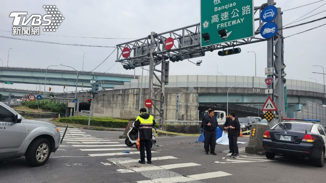 視線死角!聯結車右轉撞機車 騎士遭輾爆頭腦漿溢出慘死