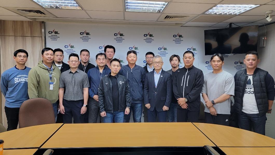 備戰12強棒球賽!曾豪駒接掌兵符 吐心聲「有一定壓力」